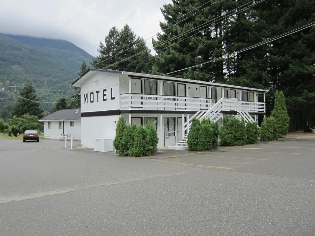 The Mighty Fraser Motel Boston Bar Luaran gambar