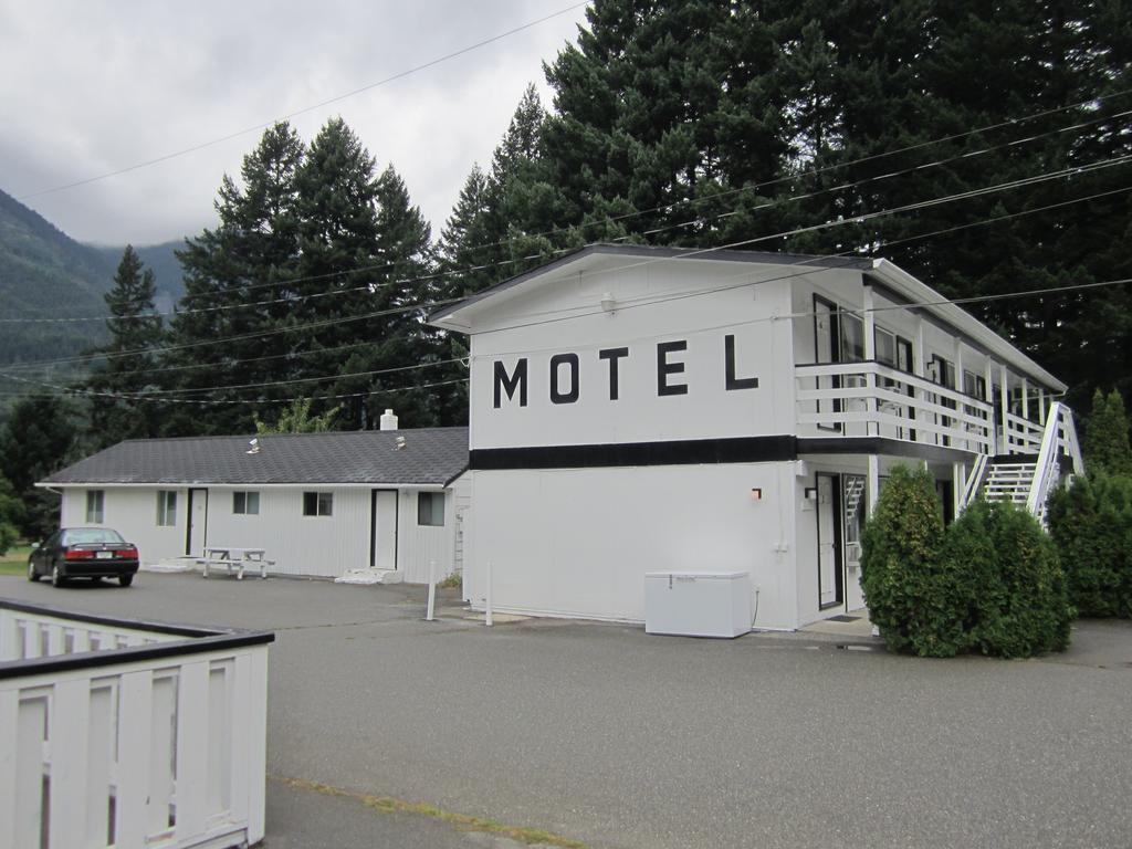 The Mighty Fraser Motel Boston Bar Luaran gambar